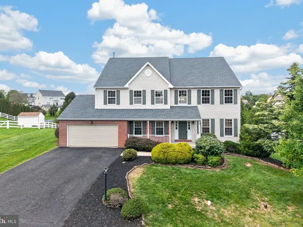 1175 Silcox Dr, Gilbertsville, PA 19525