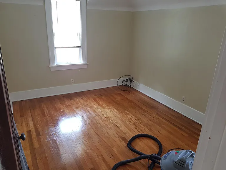 1523 Gainey Ave — Photo 8