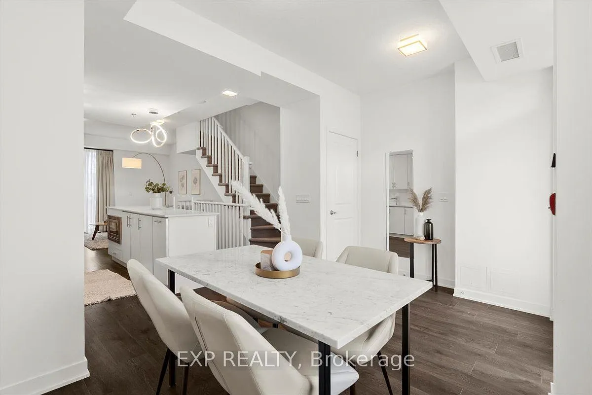 3 bed, $2,995 — Photo 4