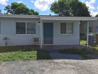 510 NE 58th St #B, Oakland Park, FL, 33334