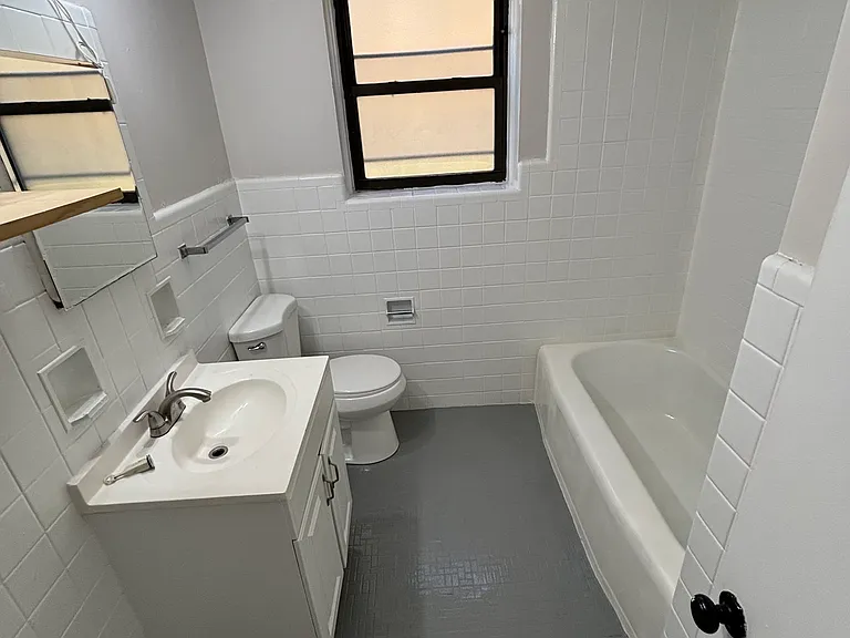 5718 N Mozart St — Photo 29