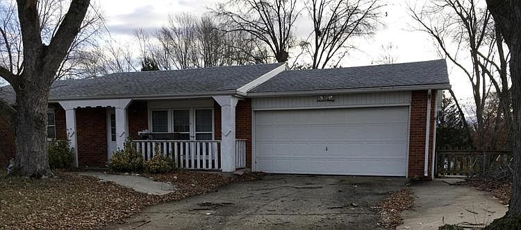 2nd image of 1120 S El Chaparral Ave