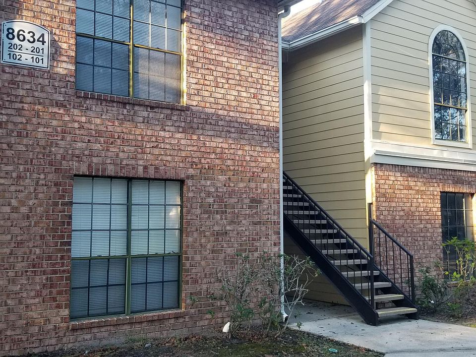 1st image of 8634 Mallard Reserve Dr Unit 101