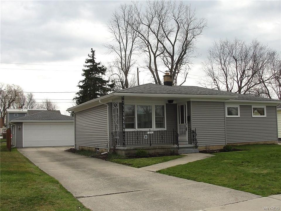 1st image of 23 Wilma Dr