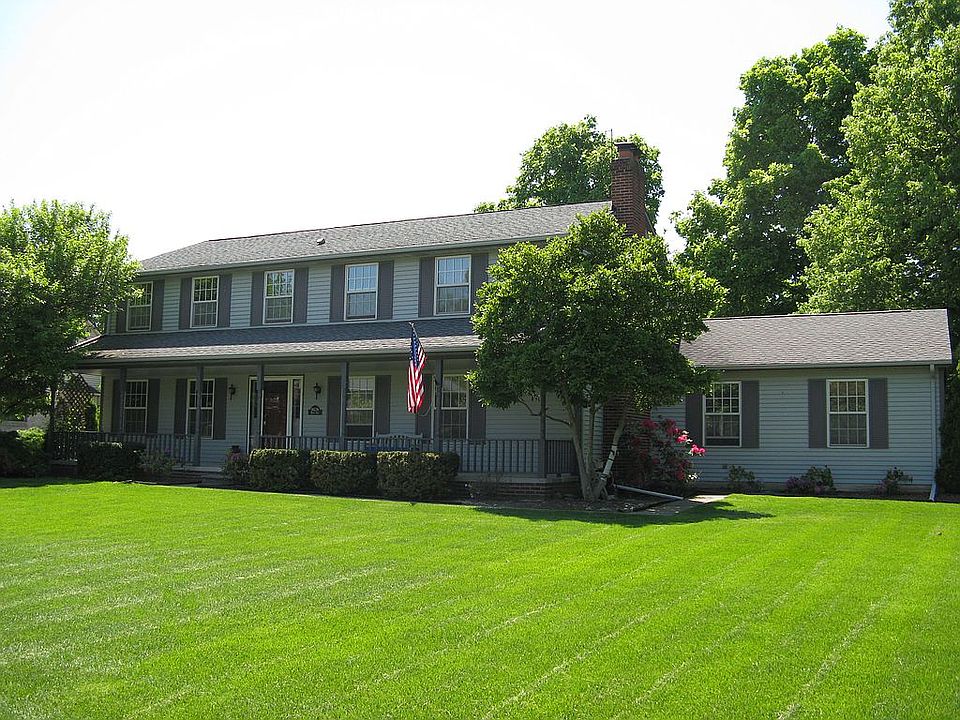 1st image of 18236 Heron Ave