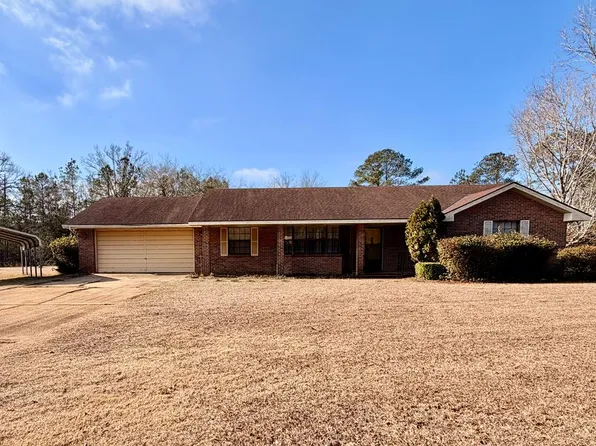 555 County Road 2208, Troy, AL 36079