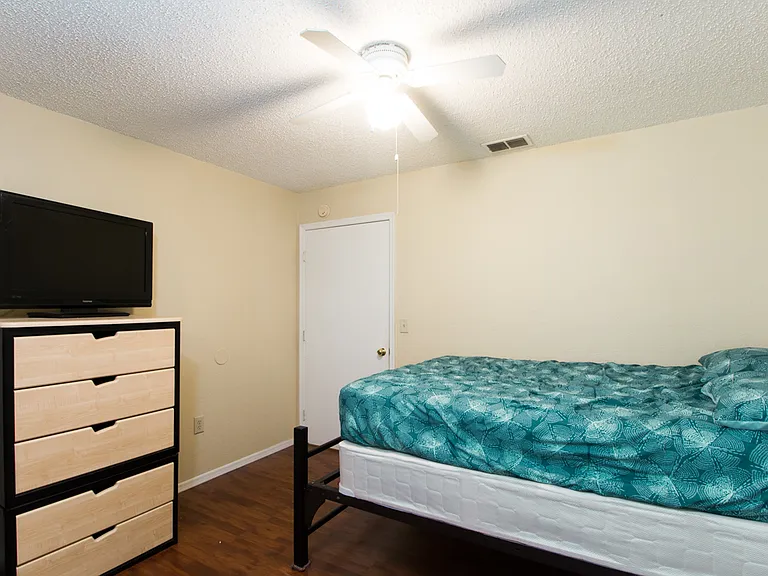 3705 SW 27th St #228 — Photo 12