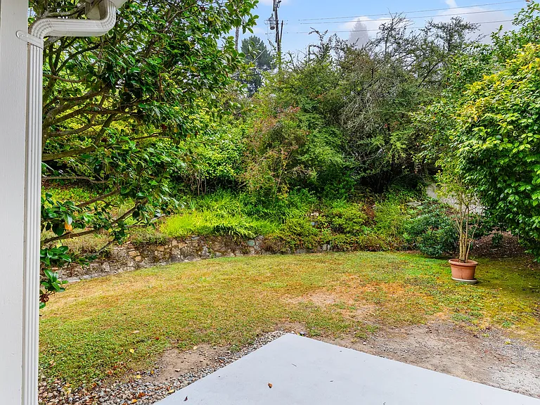 6857 Armour Dr — Photo 3