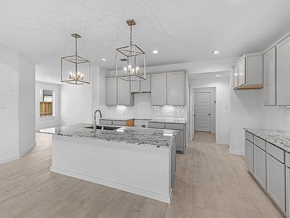 3rd image of 5618 Toledo Pines Ln