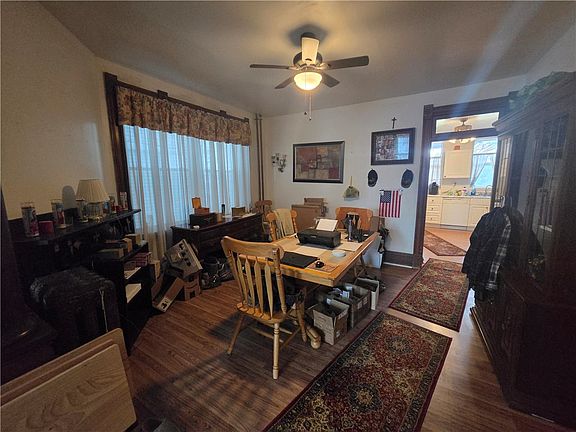 5th image of 135 Farragut Ave