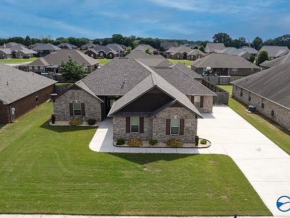 4th image of 13234 Hidden Valley Dr