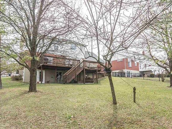 2nd image of 8511 Woodcreek Dr