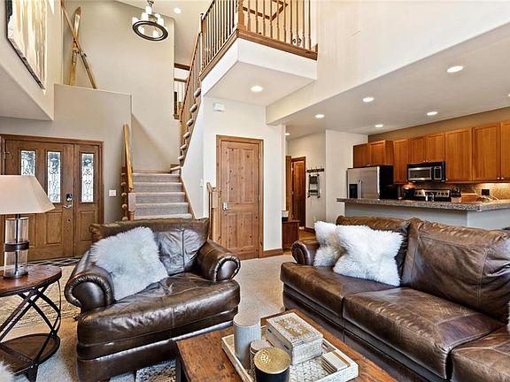 4th image of 73 Chestnut Ln #73