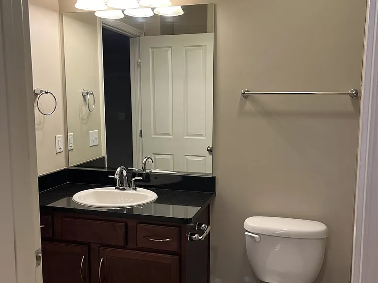 2310 Elliott Ave #419 — Photo 14