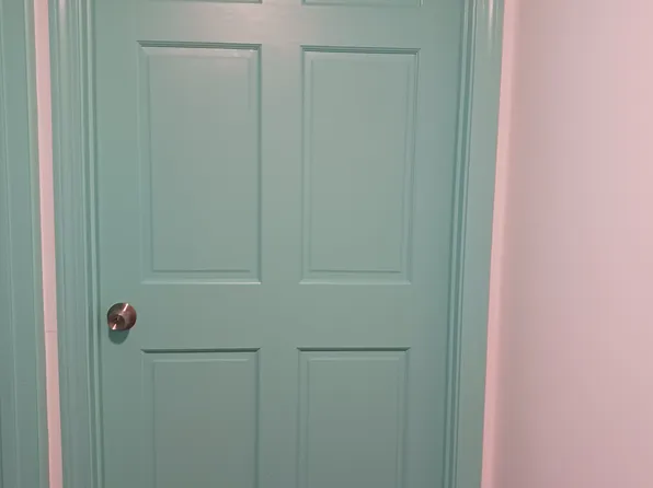 751 Academy Ave #1B, Providence, RI 02908