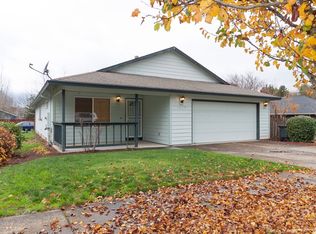 1027 SE Barnes Rd, Gresham, OR 97080