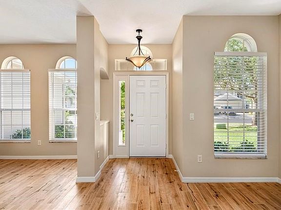 3rd image of 2662 Slagrove Ct