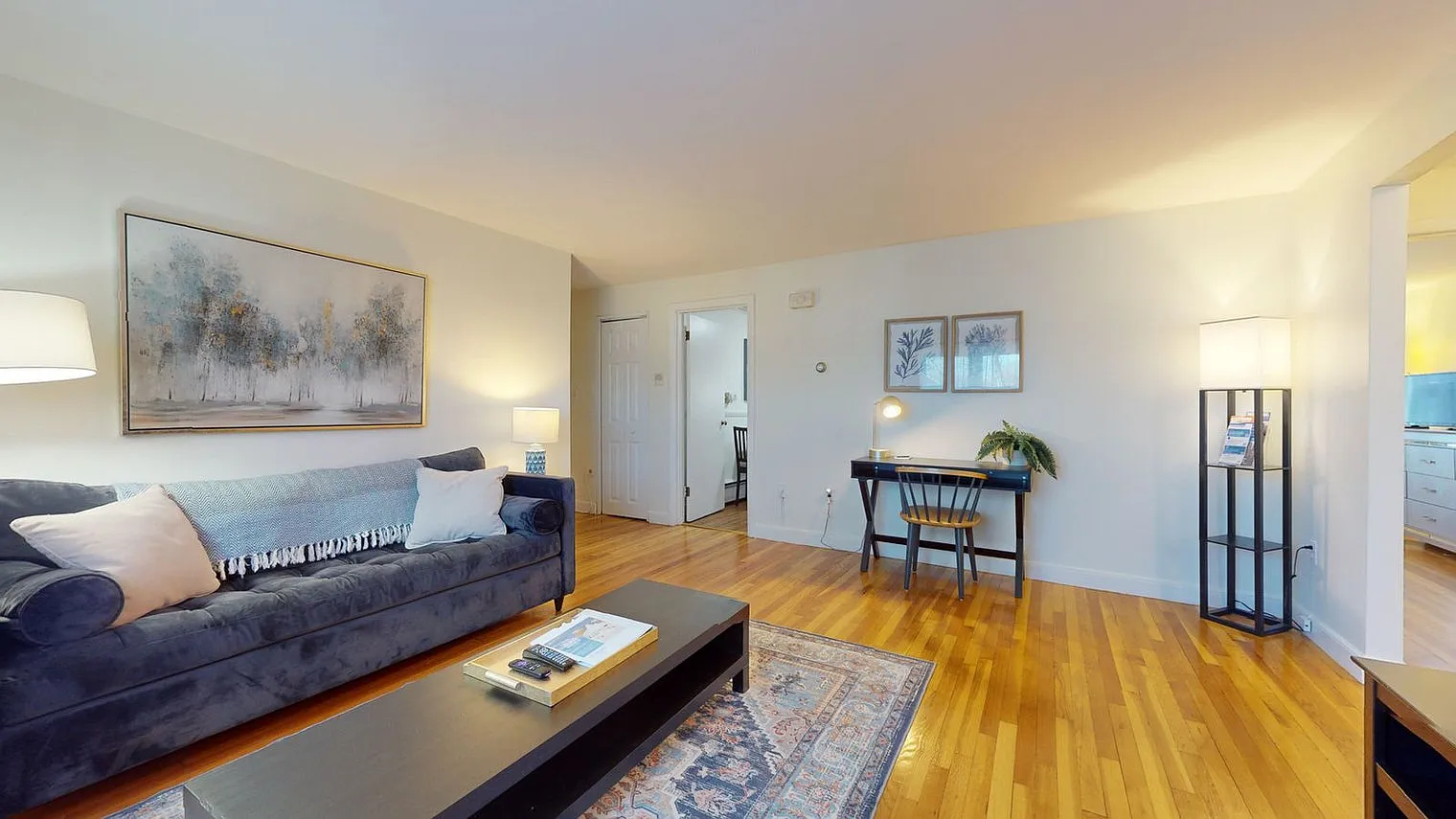 1 bed, 1.0 bath, 796 sqft, $3,385 — Photo 3