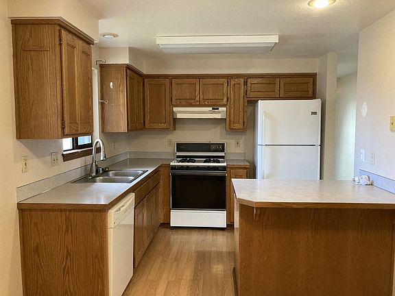 4th image of 1118 S 21st Ct