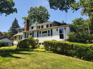 5 Seymour Rd, Denville, NJ 07834