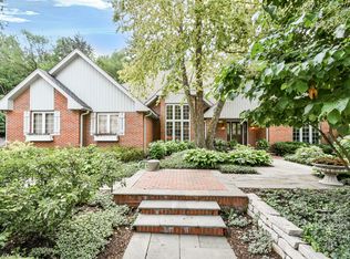 404 Abrahamson Ct, Naperville, IL