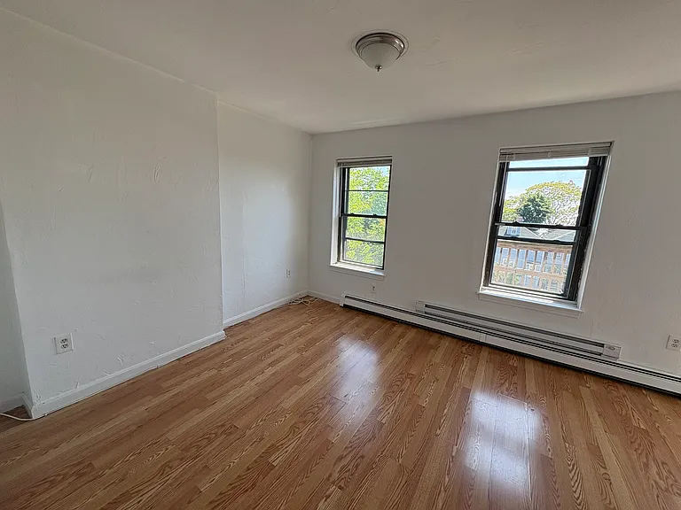 7 Pembroke St #3A — Photo 5