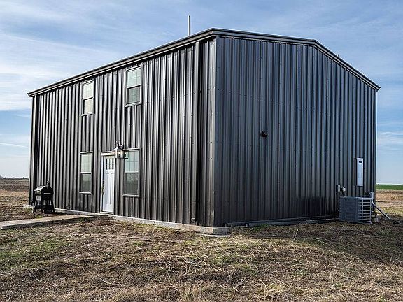 2nd image of 12615 N 2030th Rd