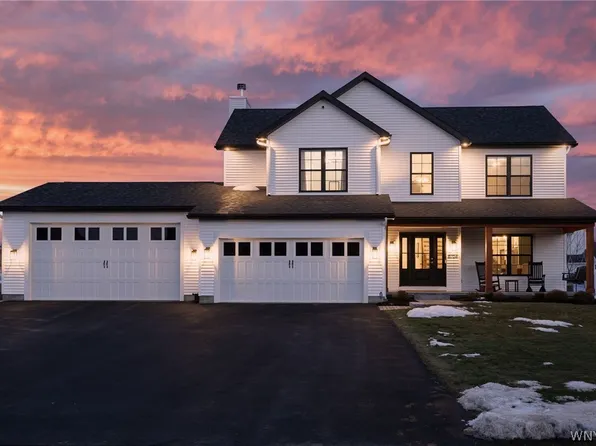 5704 Eleni Ct, Avon, NY 14414