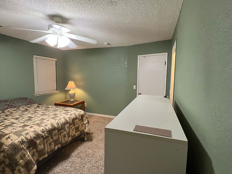 2nd image of 3884 E International Ave
