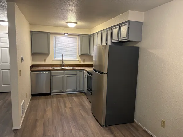 3934 Rucker Avenue, 3934 Rucker Ave #10, Everett, WA 98201