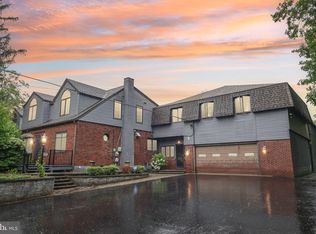 2619 & 2701 New Falls Rd, Levittown, PA 19056