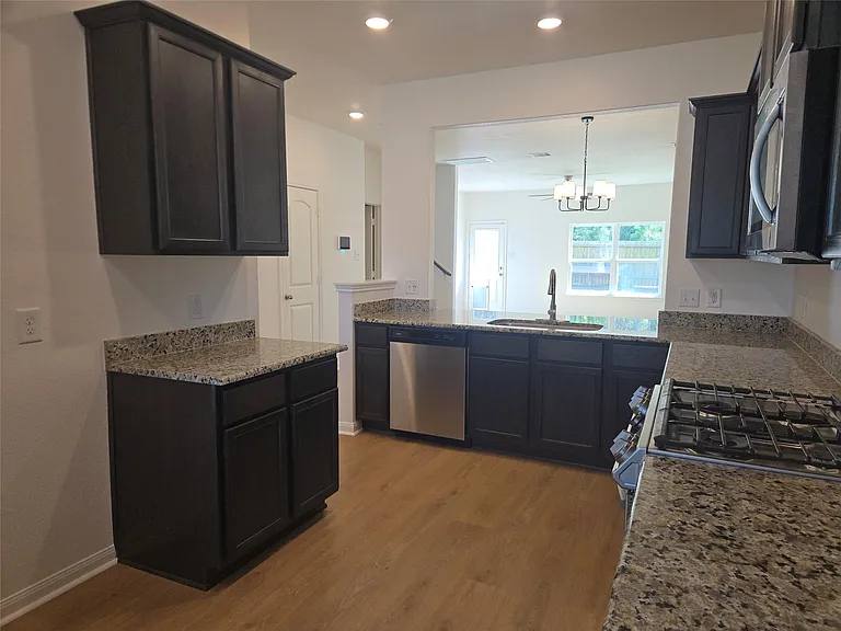 21907 Gallagher Pines Ln — Photo 5