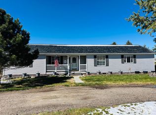 11 Ridgewater Rd, Douglas, WY 82633
