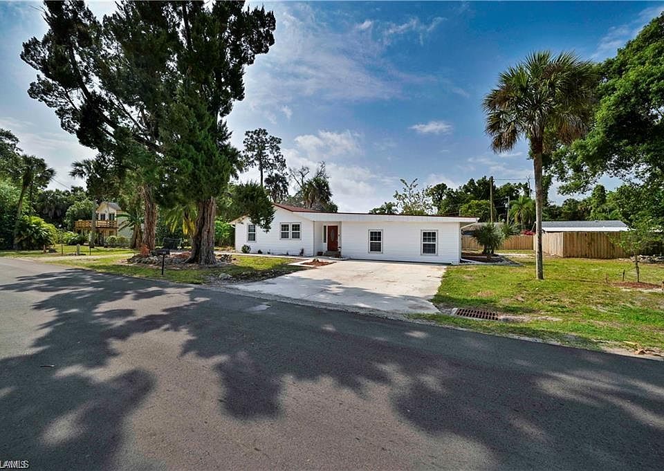 1st image of 553 San Bernardino St