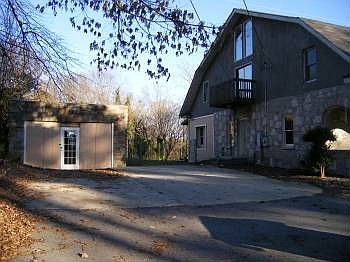 2nd image of 366 Willis Mill Rd SW