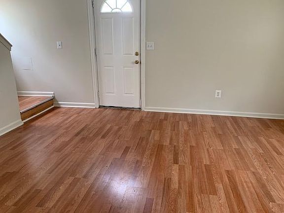 3rd image of 31507 Alpena Ct