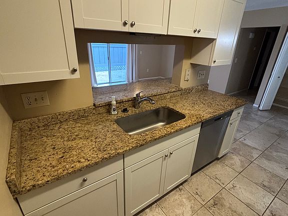 5th image of 3999 NW Cinnamon Cir #3999