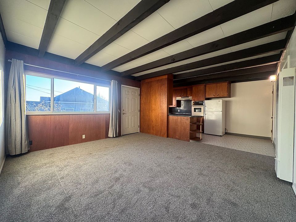 1st image of 2245 Pine St #5