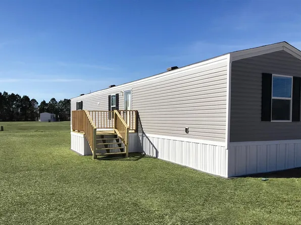 151 Ariella St, Lumberton, NC 28358