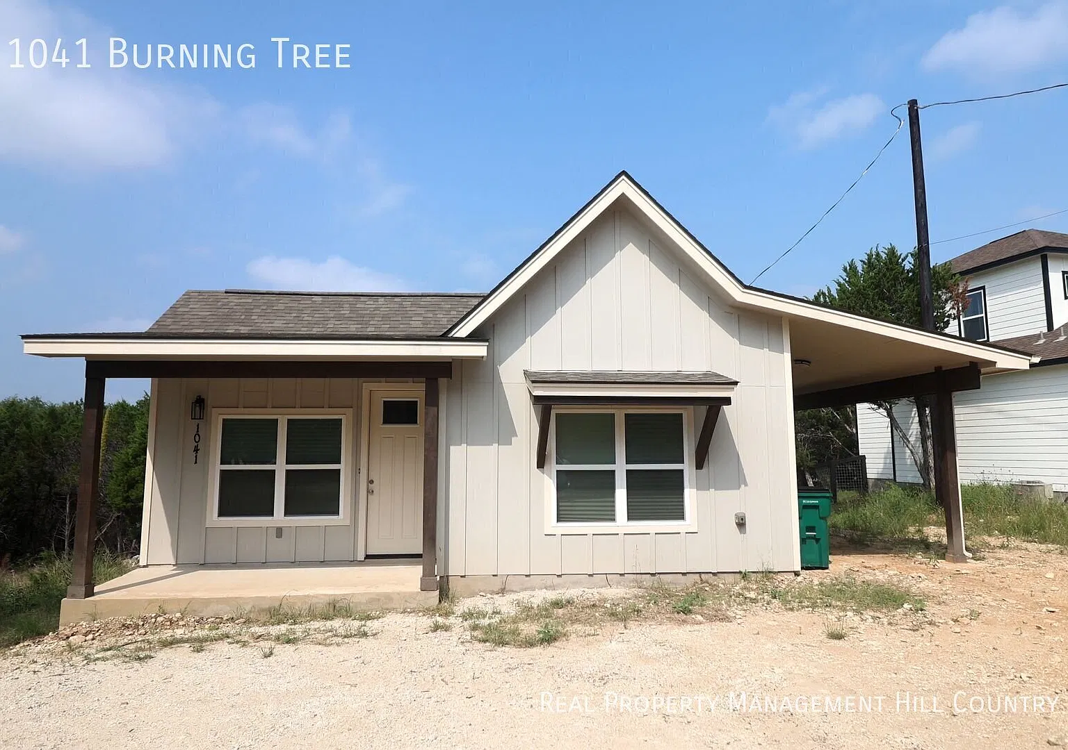 3 Bed 2 Bath with Granite Kitchen and Covered Carport — Photo 1