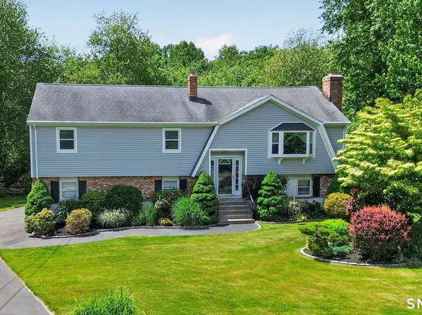 85 Grassland Road, Milford, CT 06461