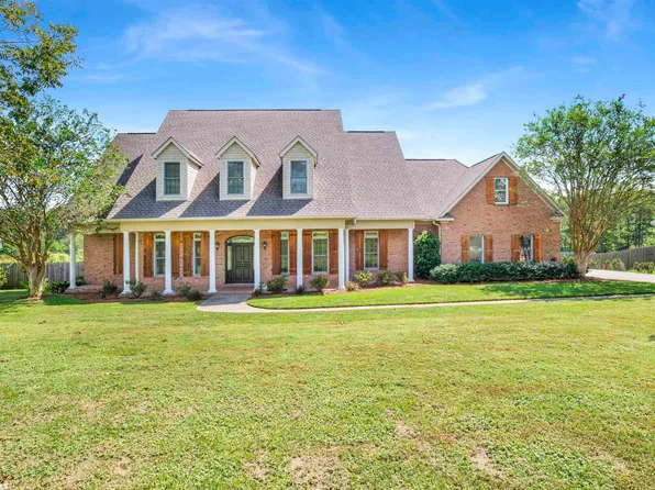12878 Saddlebrook Cir, Fairhope, AL 36532