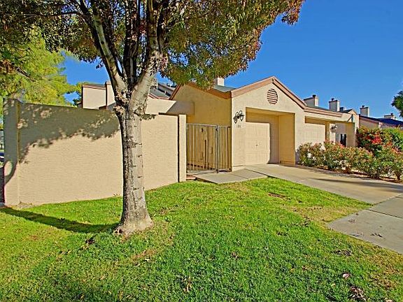4th image of 3302 E Aire Libre Ave Unit 101
