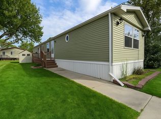 29800 Guilford Cir #722, New Baltimore, MI 48051