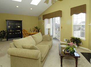 206 Potomac Dr, Basking Ridge, NJ 07920