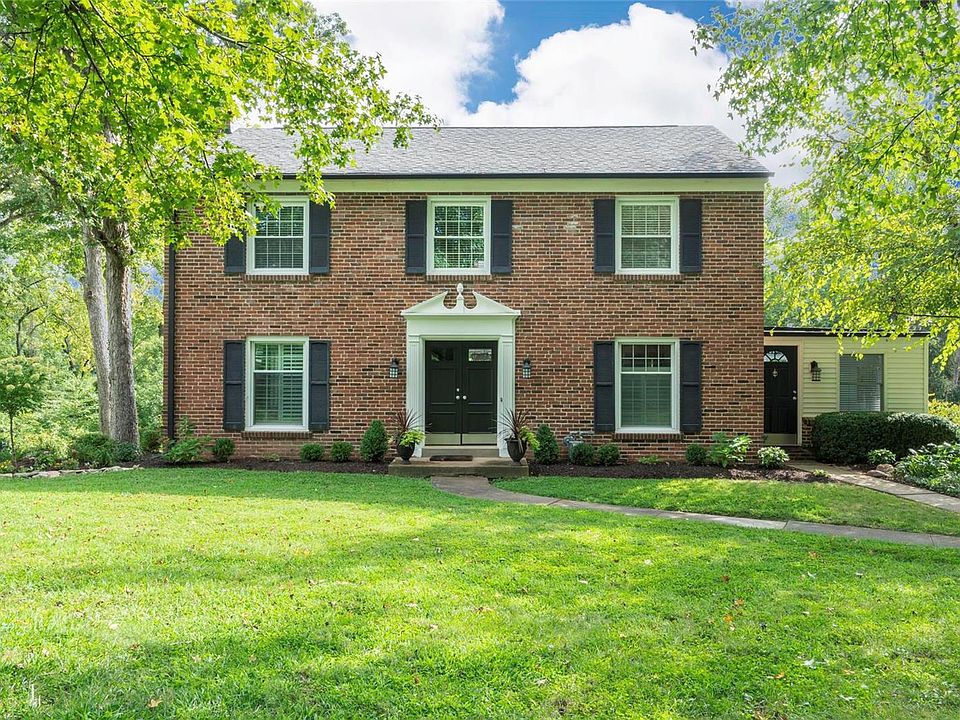 1st image of 13 Chaminade Dr