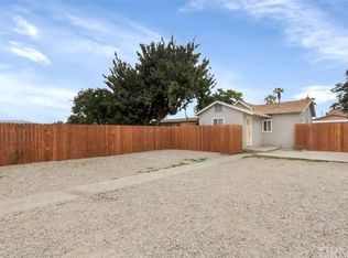 2515 10th St, Riverside, CA 92507