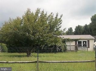 10625 Buena Vista Dr, Waynesboro, PA 17268