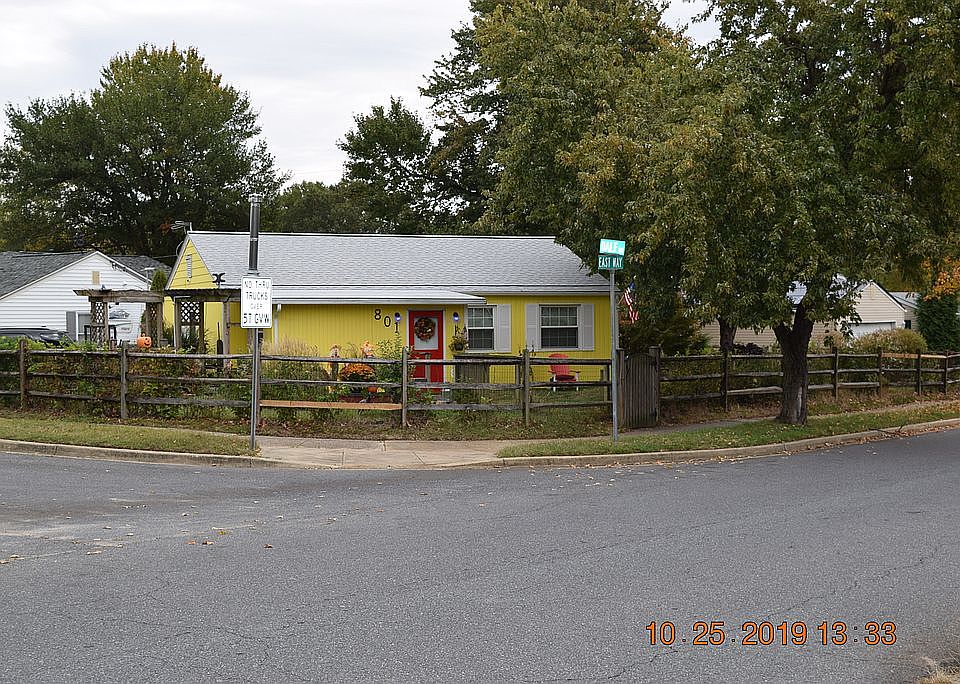 Corner lot home