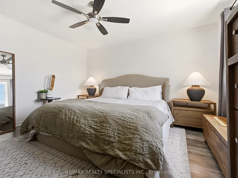 39 Pinewoods Dr #10 — Photo 15